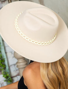 Panama Hat with Chain